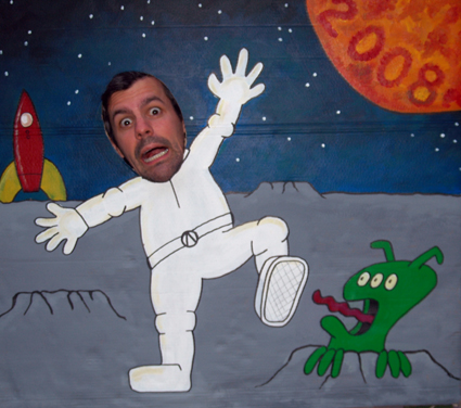 Shaun Groves as space man